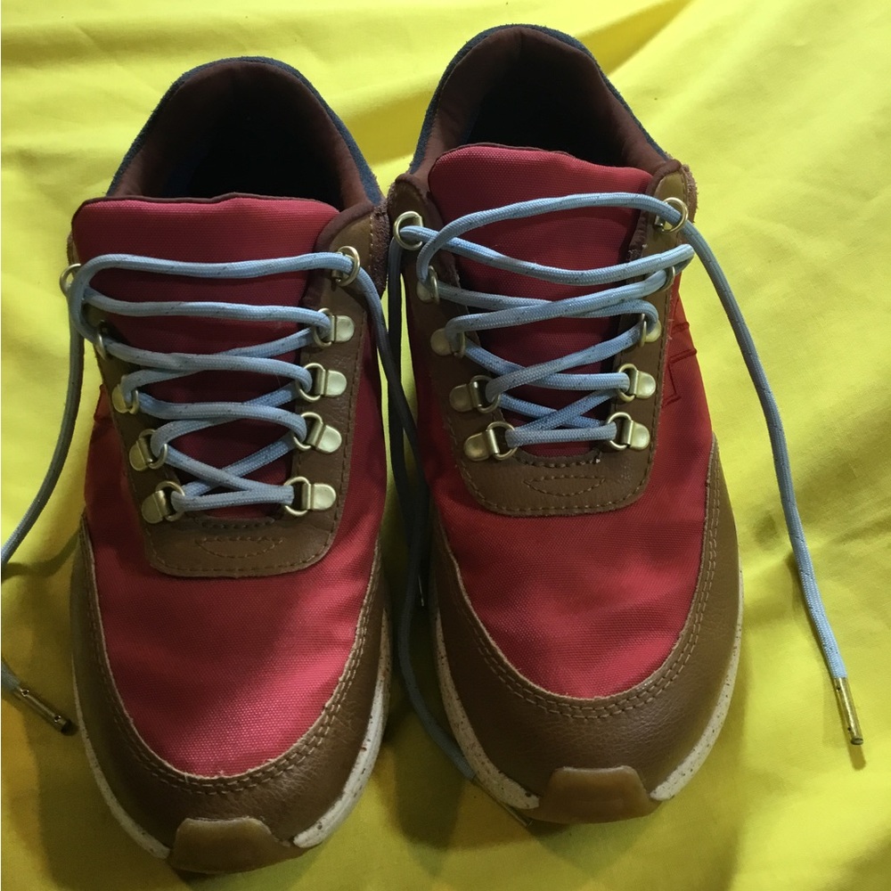 Toms women’s Arroyo Red and Brown sneakers SZ 7  NWT